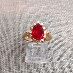 Vargas 18KT GE Red Teardrop Fashion Cocktail Ring Size 6 Vintage